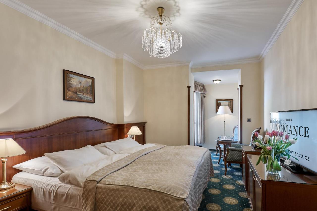 Hotel Romance Karlovy Vary Exterior photo