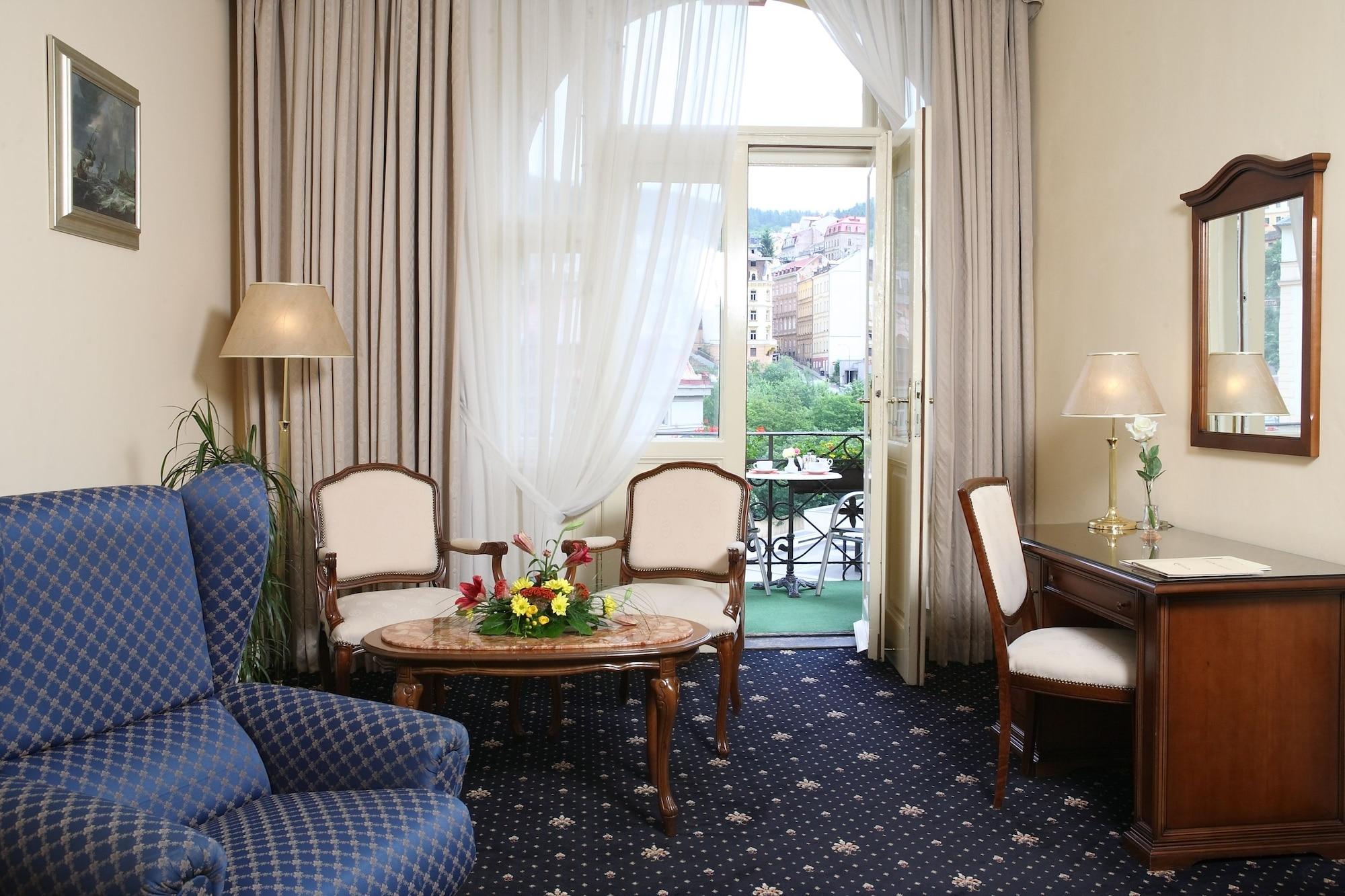 Hotel Romance Karlovy Vary Exterior photo