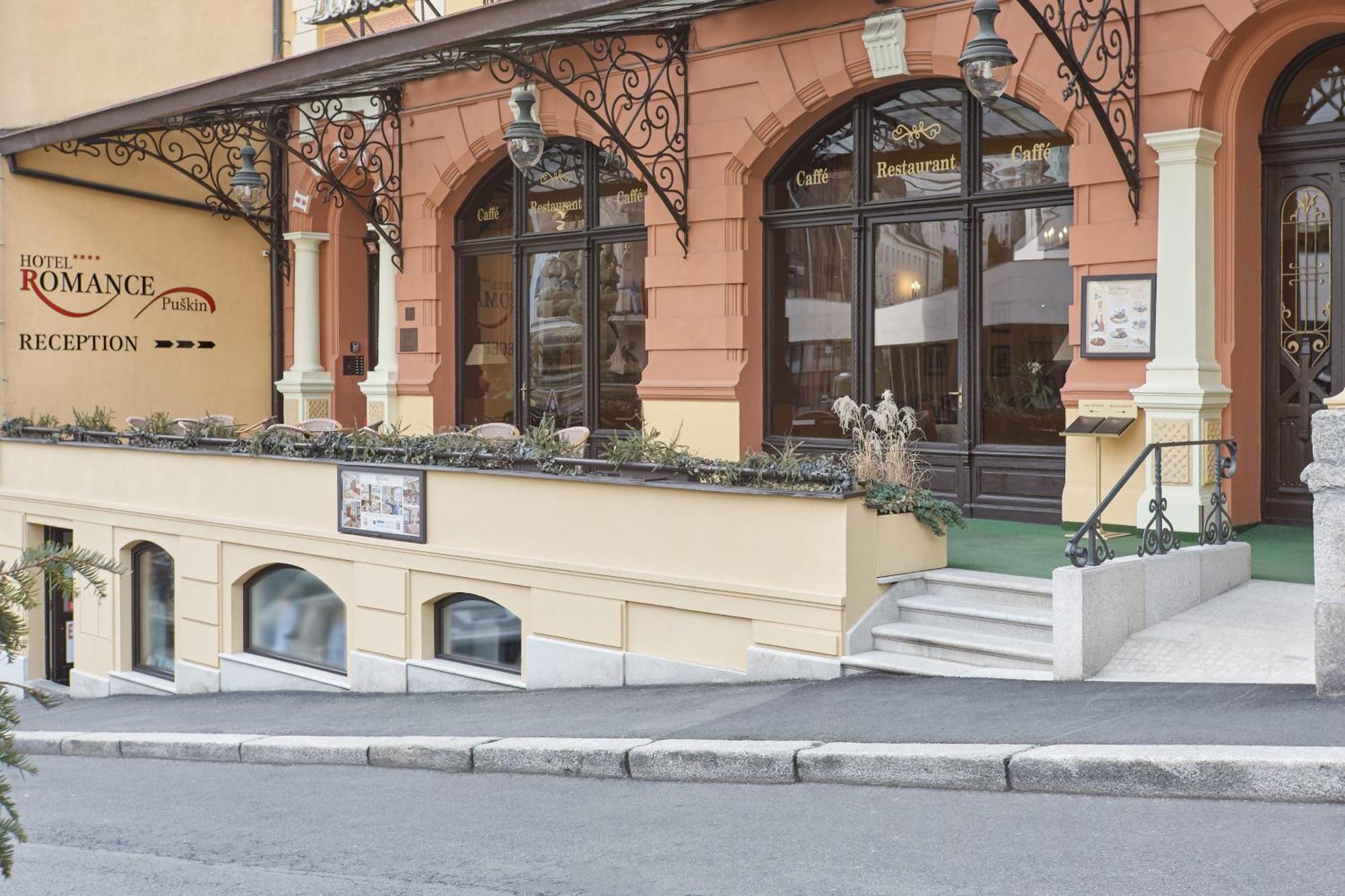 Hotel Romance Karlovy Vary Exterior photo
