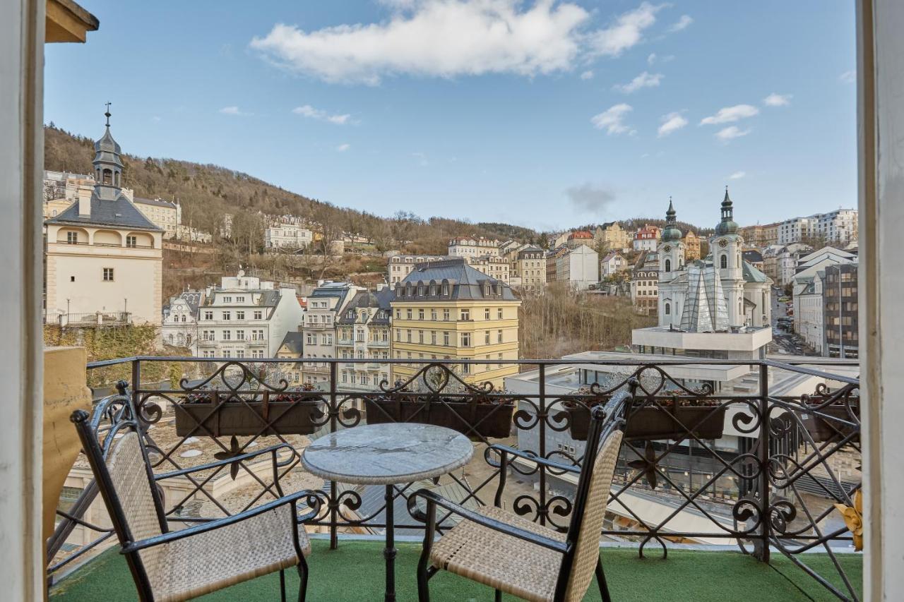 Hotel Romance Karlovy Vary Exterior photo
